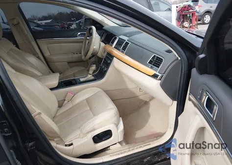 2010 Lincoln Mks z USA, uszkodzony, nr VIN 1LNHL9DRXAG601315